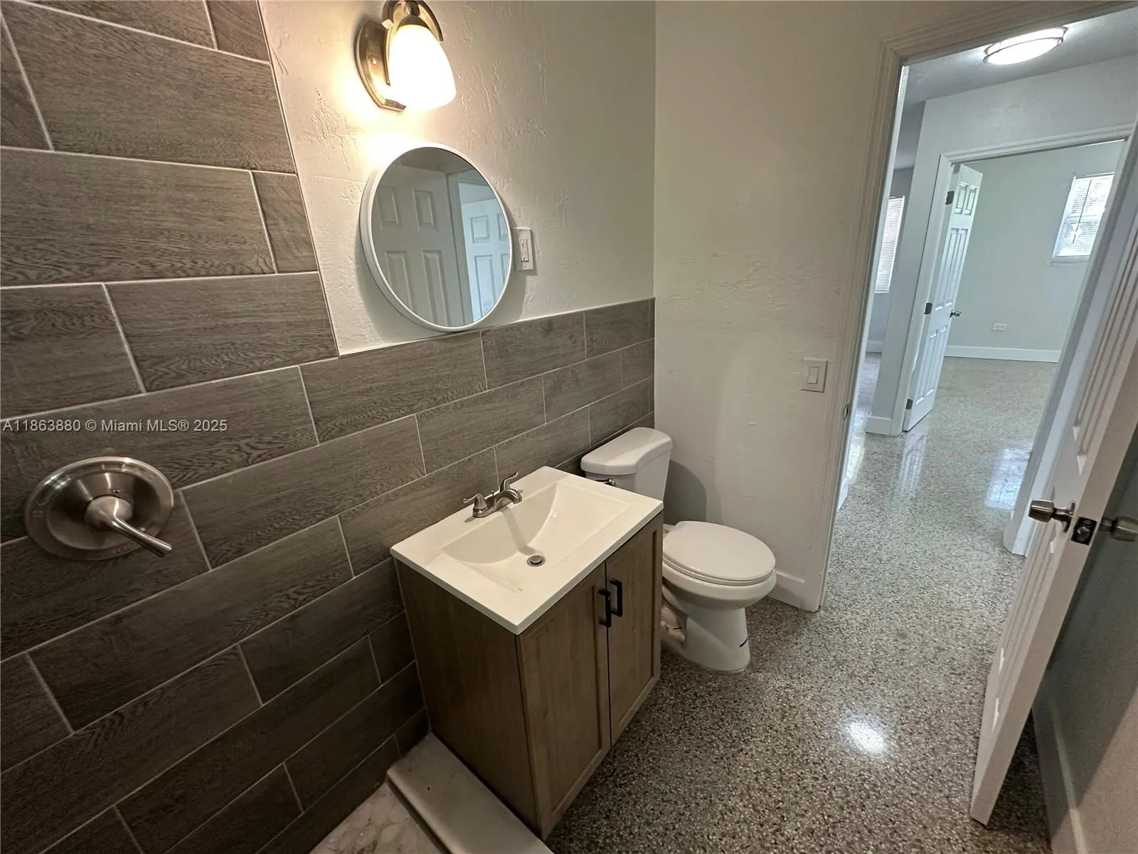 377 NW 4th St, #377