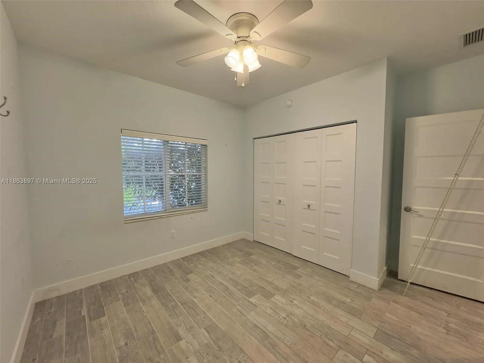 241 W Seaview, #Dr