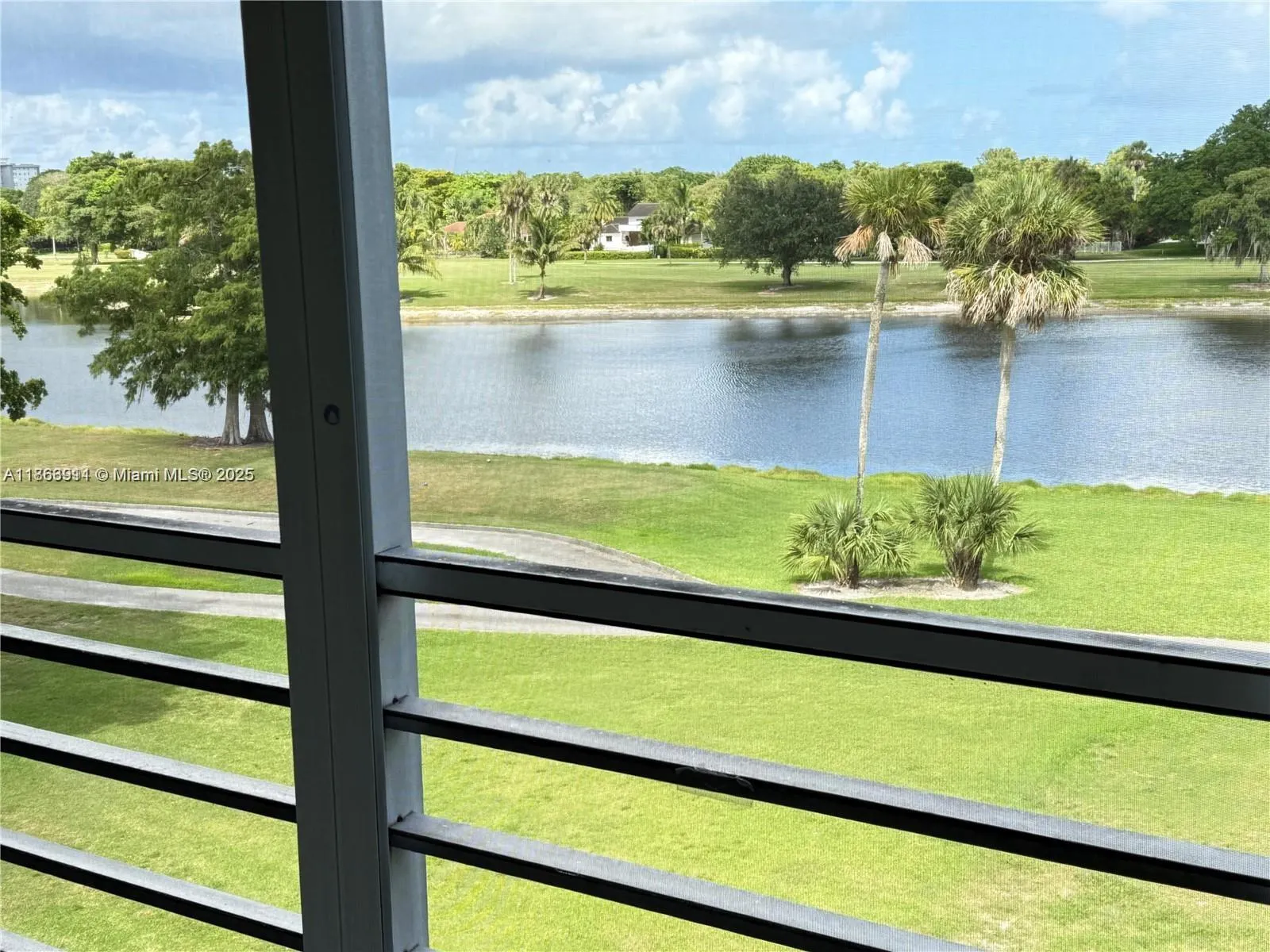 804 Cypress Blvd, #407