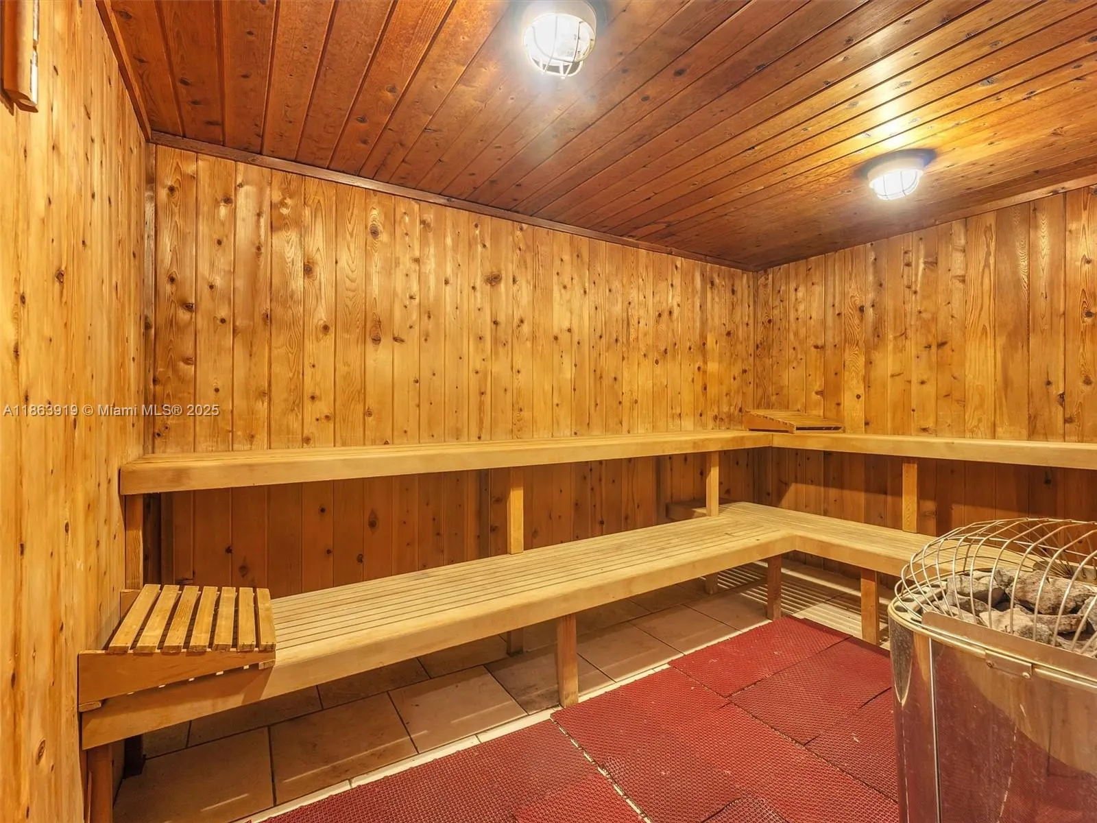 100 Bayview Dr, #1924
