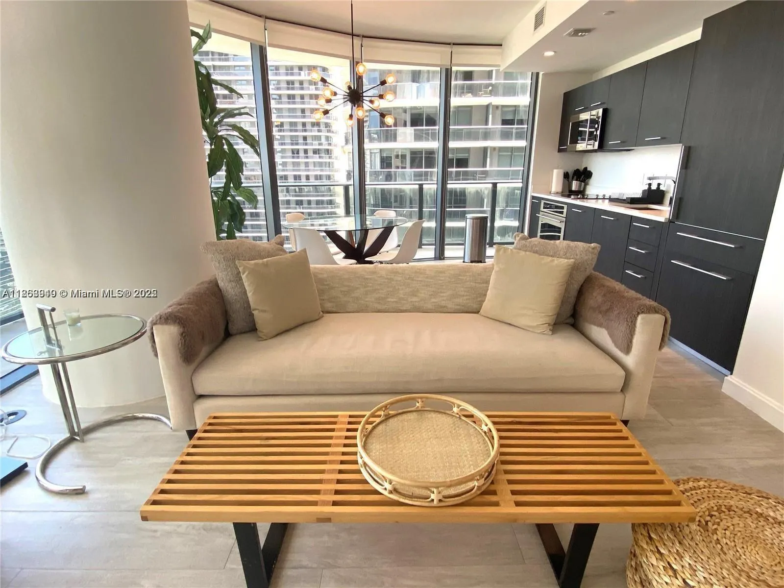 55 SW 9th St, #3001
