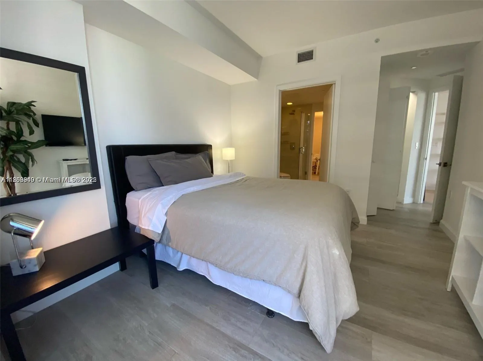 55 SW 9th St, #3001