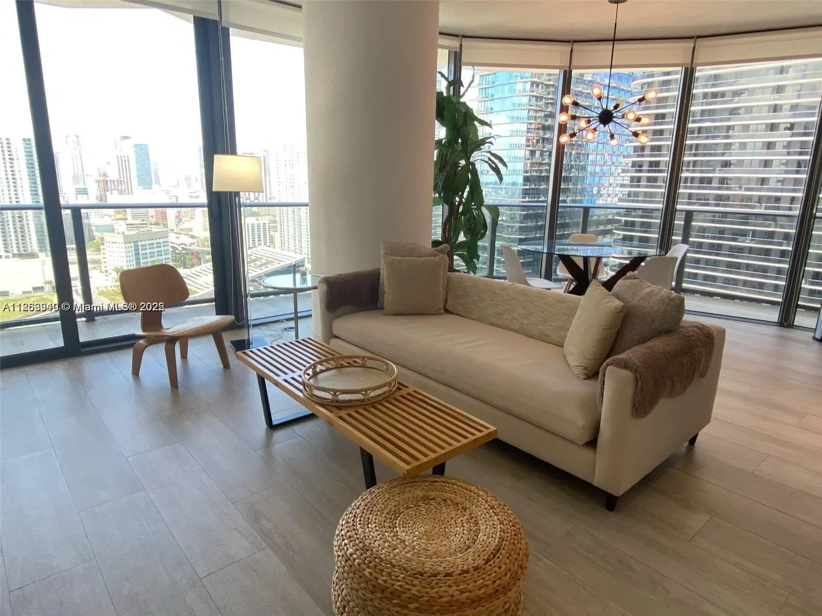 55 SW 9th St, #3001