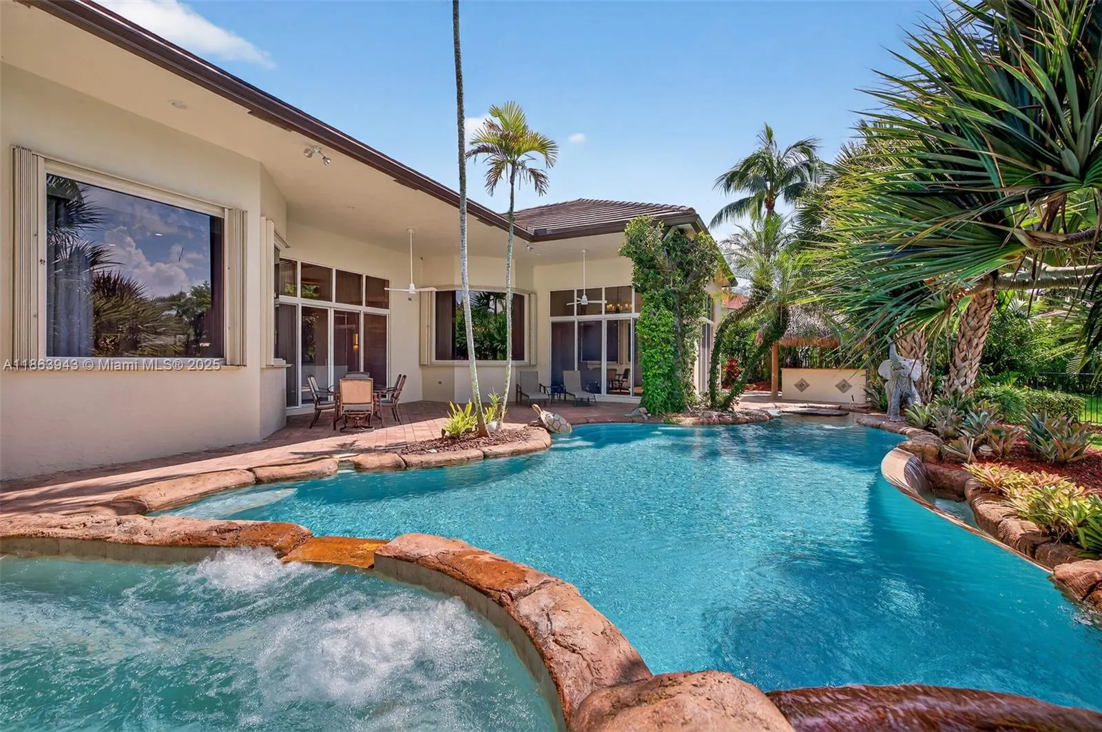 12462 Brookwood Ct