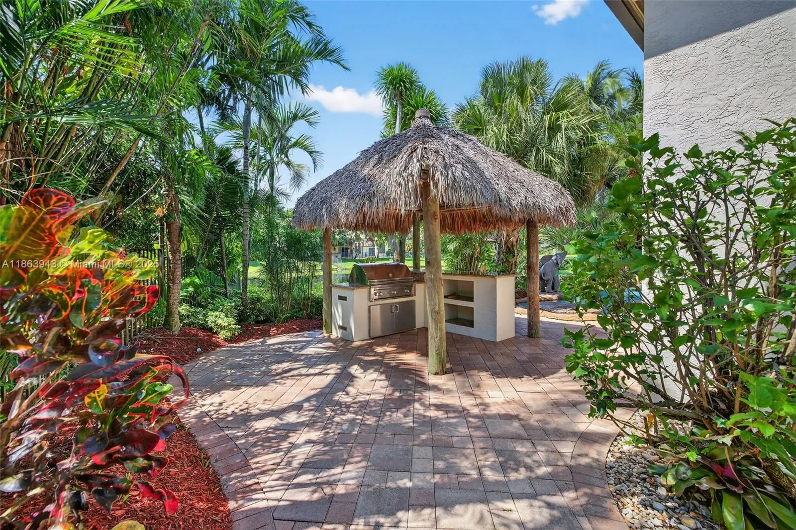 12462 Brookwood Ct