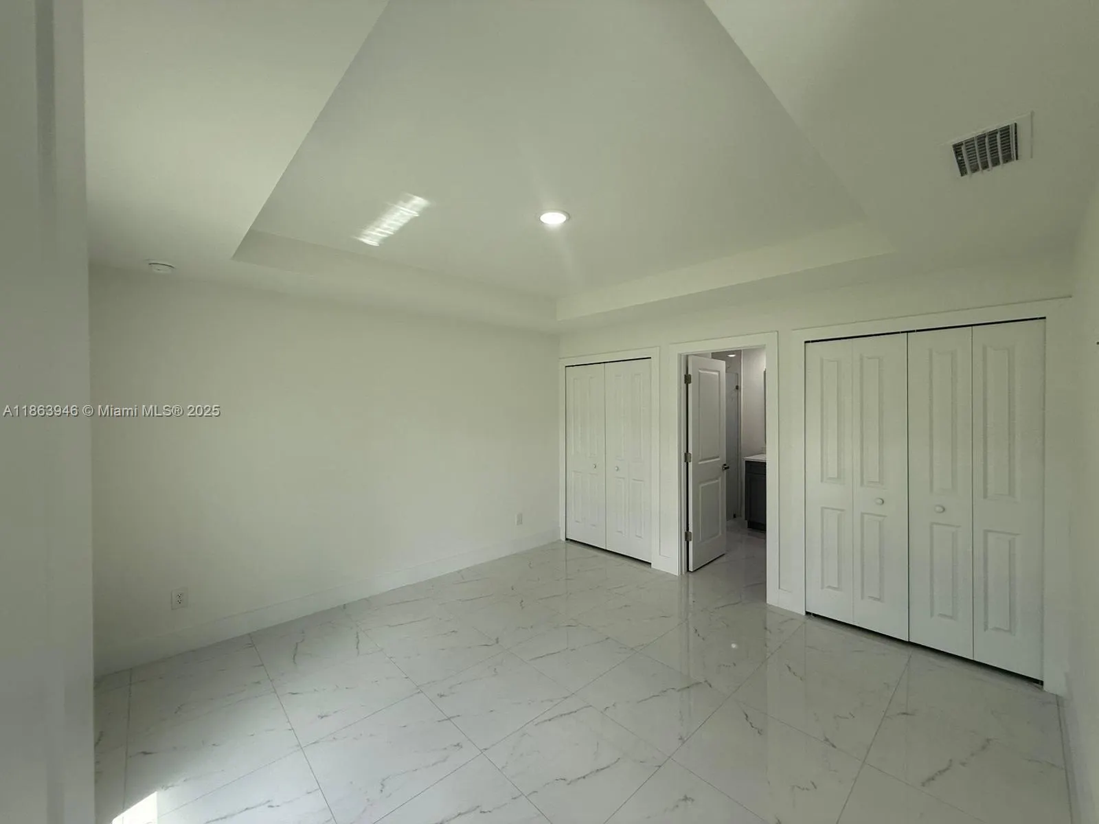 322 MCARTHUR BLVD, #322