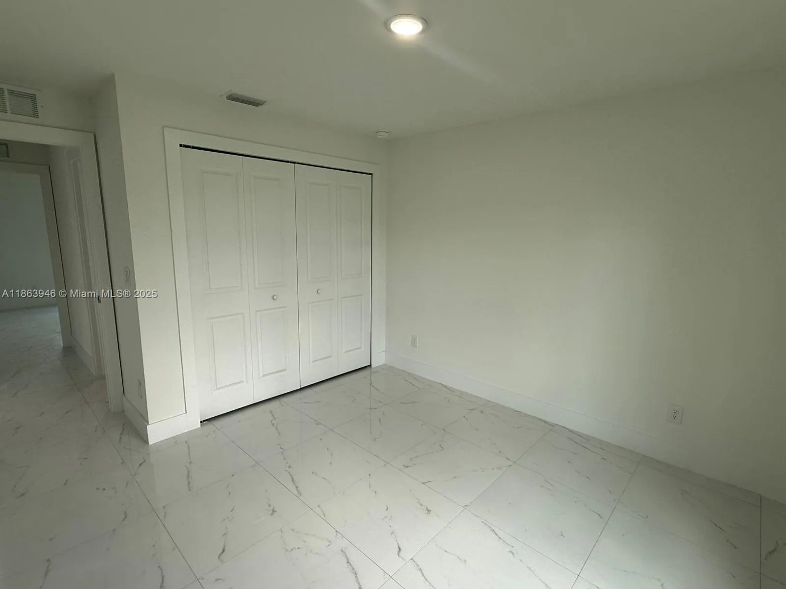 322 MCARTHUR BLVD, #322