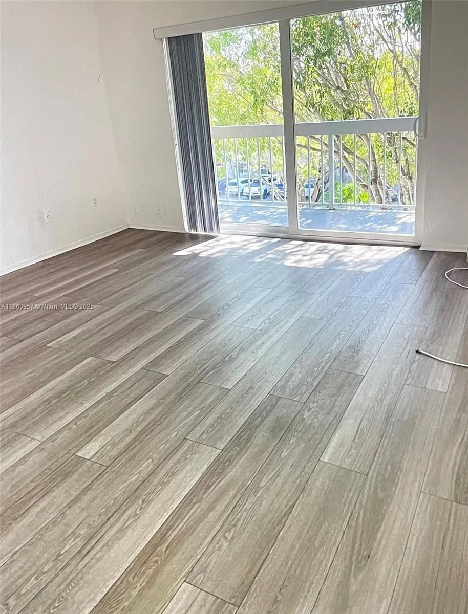 7800 Camino Real, #H410