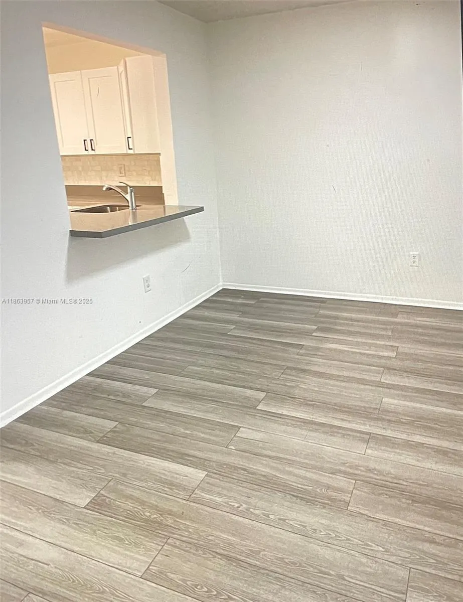 7800 Camino Real, #H410