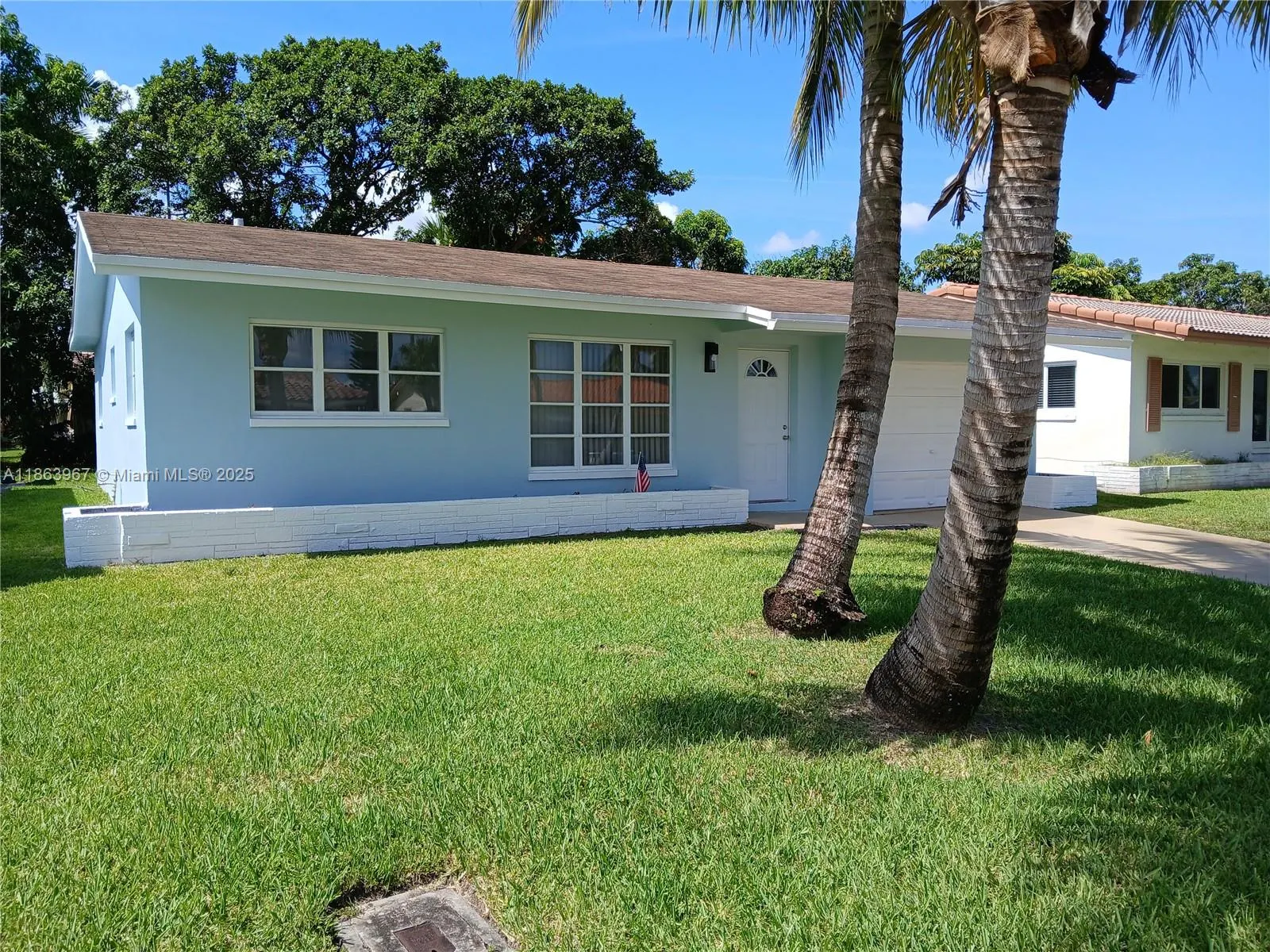 4502 NW 46th St