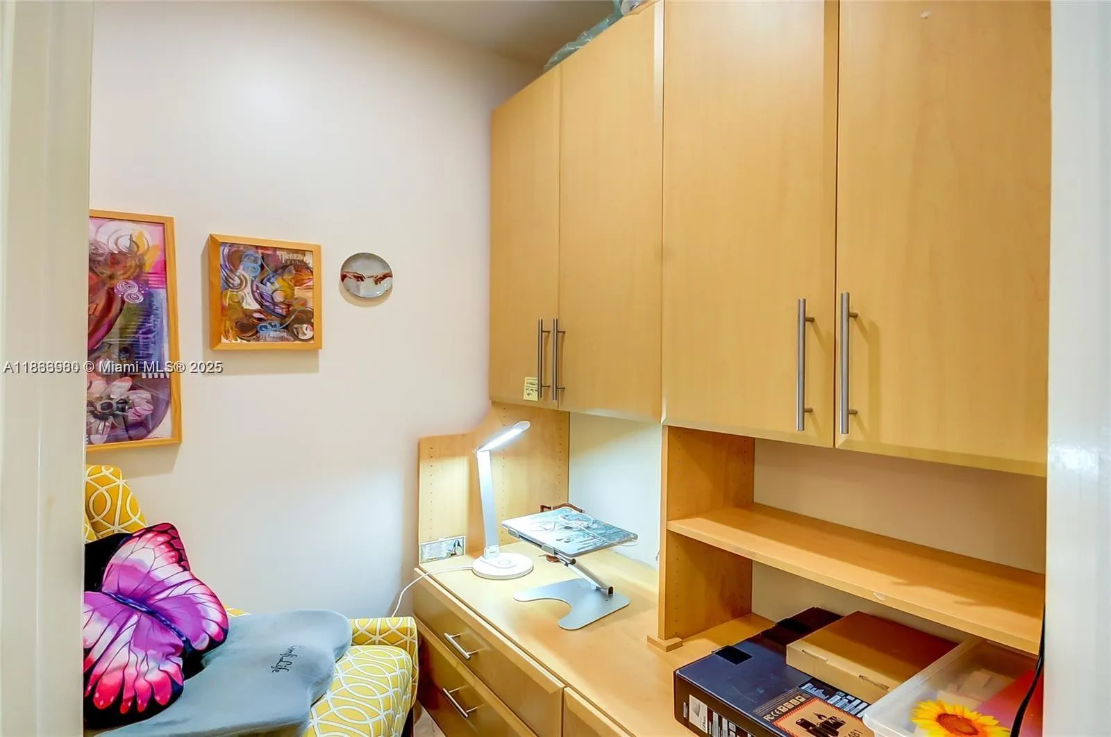 3131 NE 188th St, #1-808