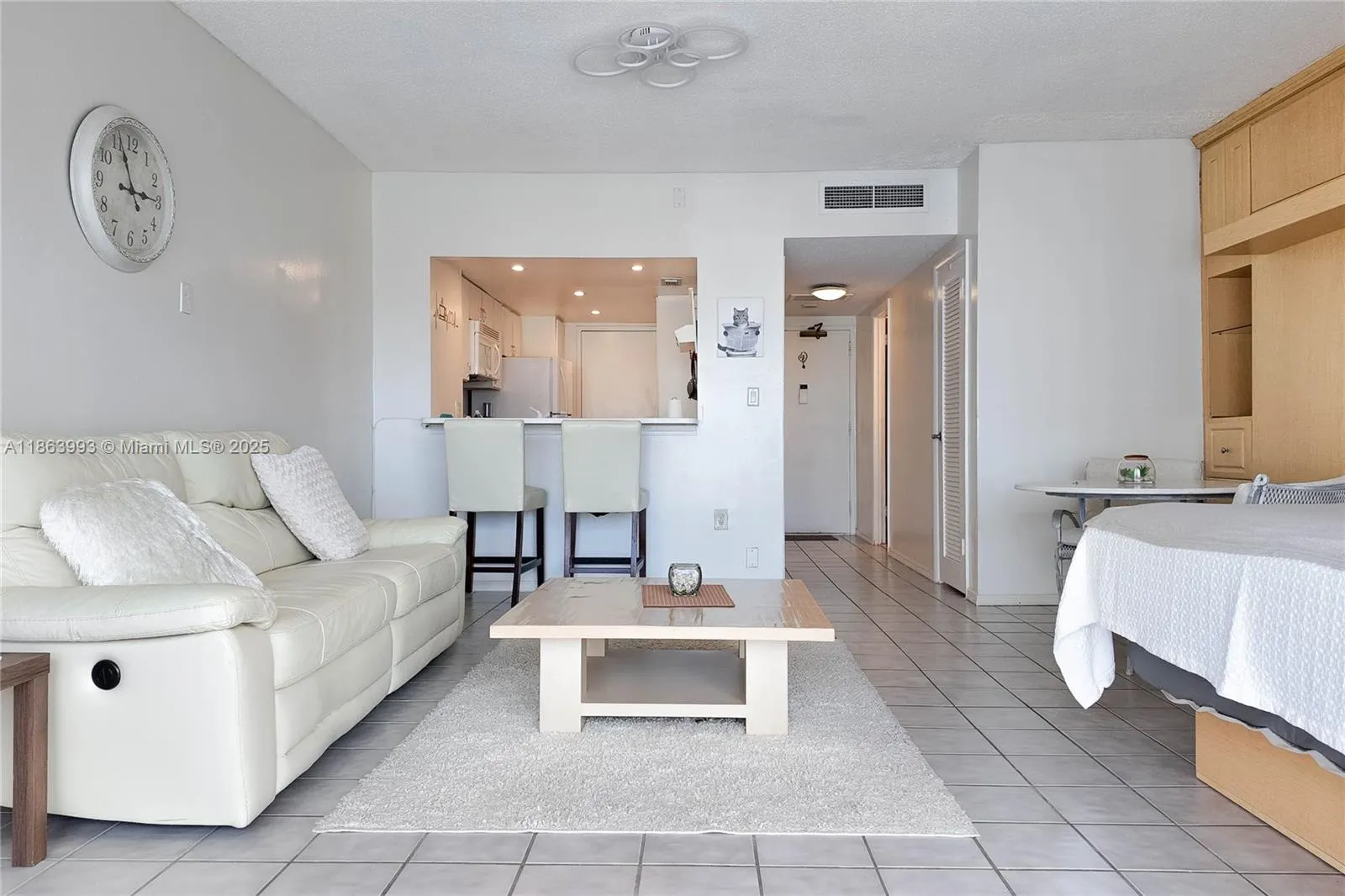 1965 S Ocean Dr, #17A