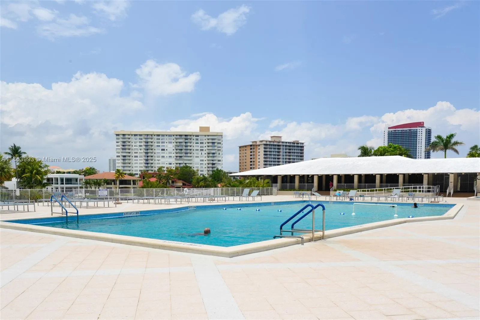1965 S Ocean Dr, #17A
