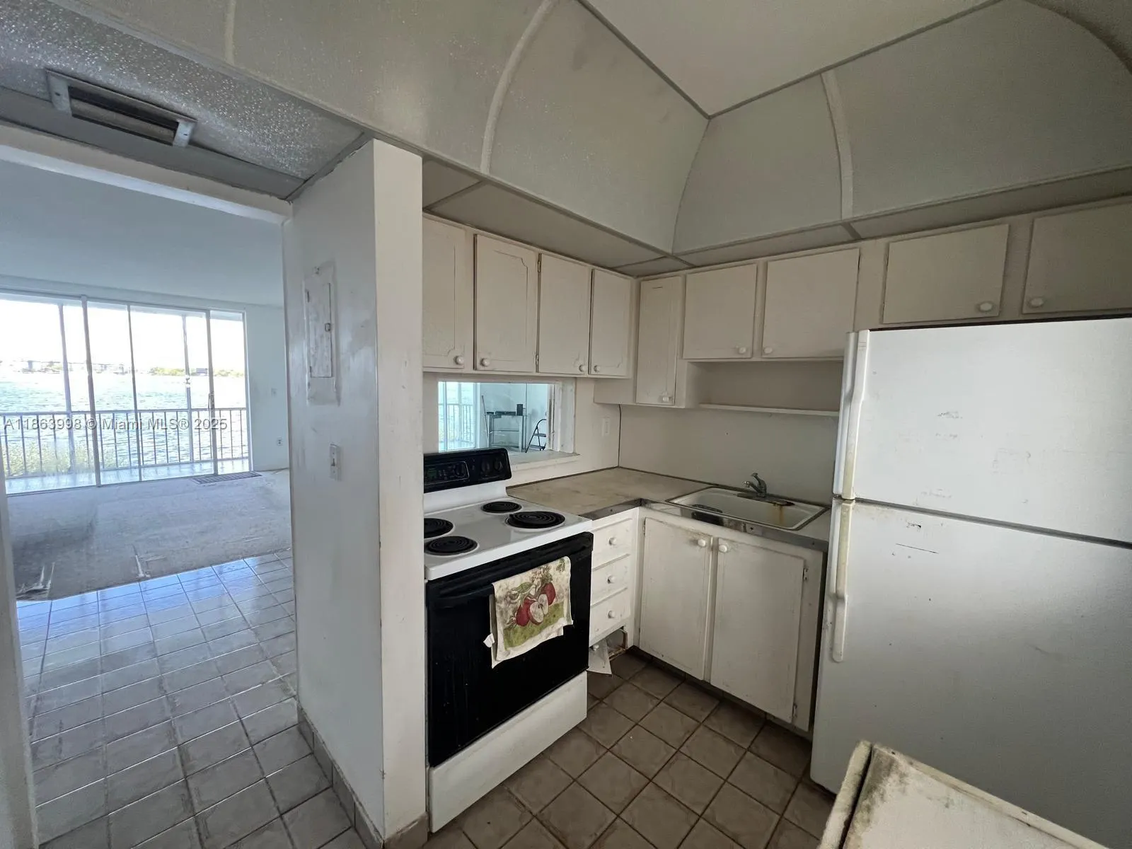 3000 Marcos Dr, #P311