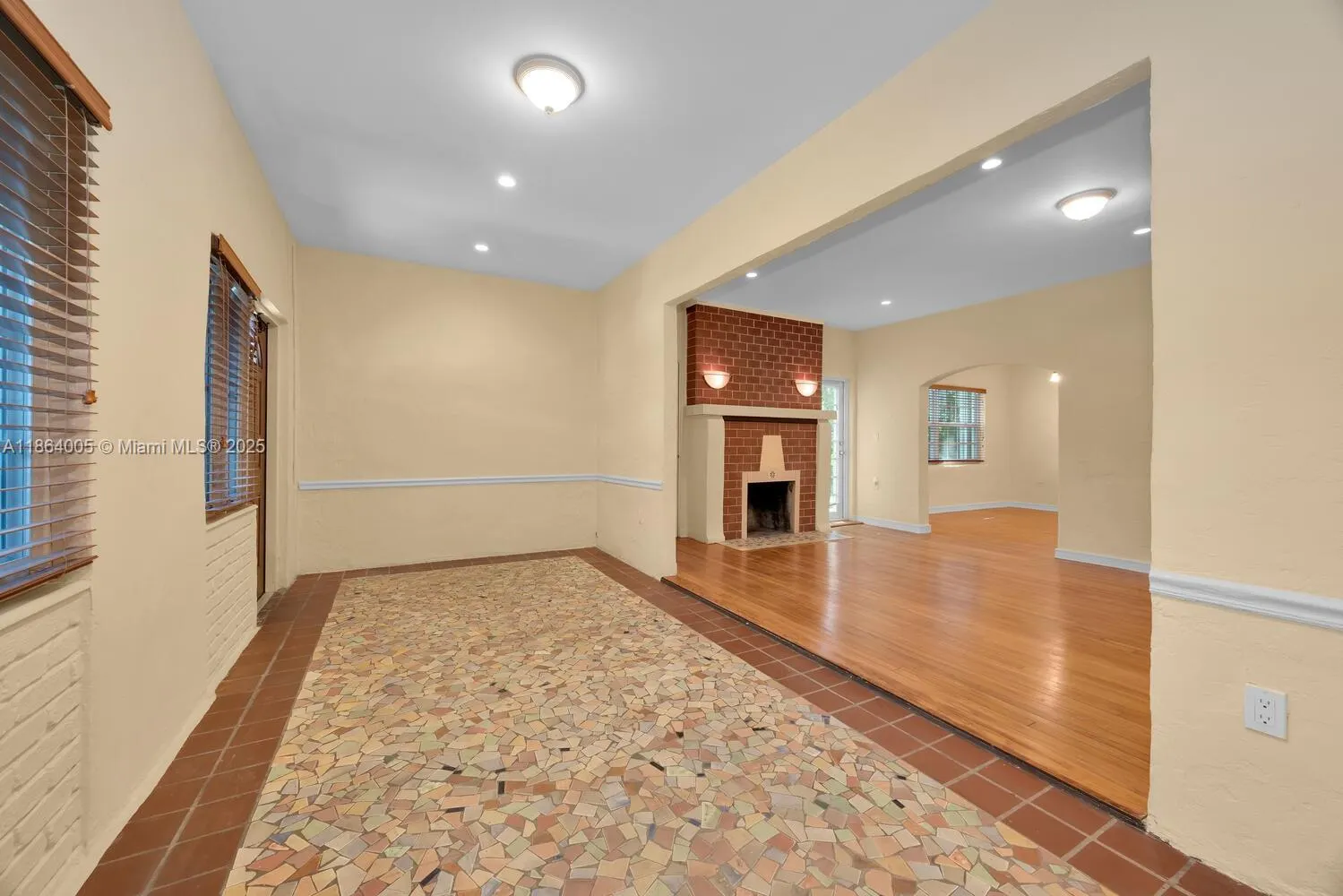 46 Montilla Ave, #46