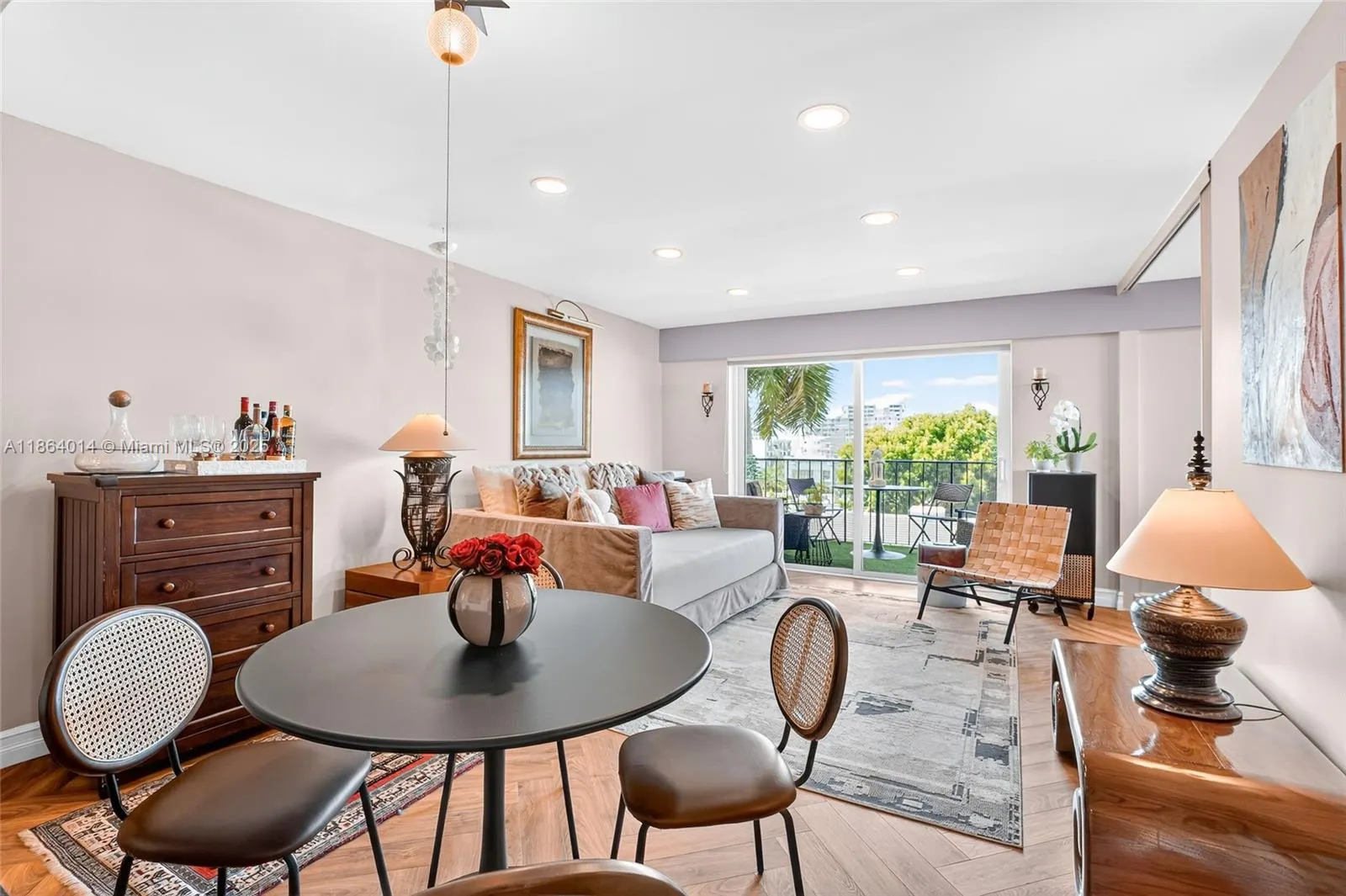 1455 West Ave, #501