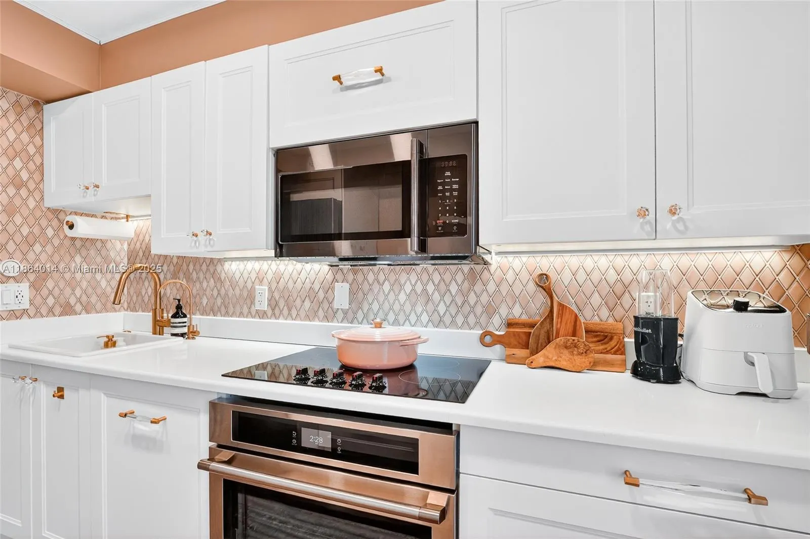 1455 West Ave, #501