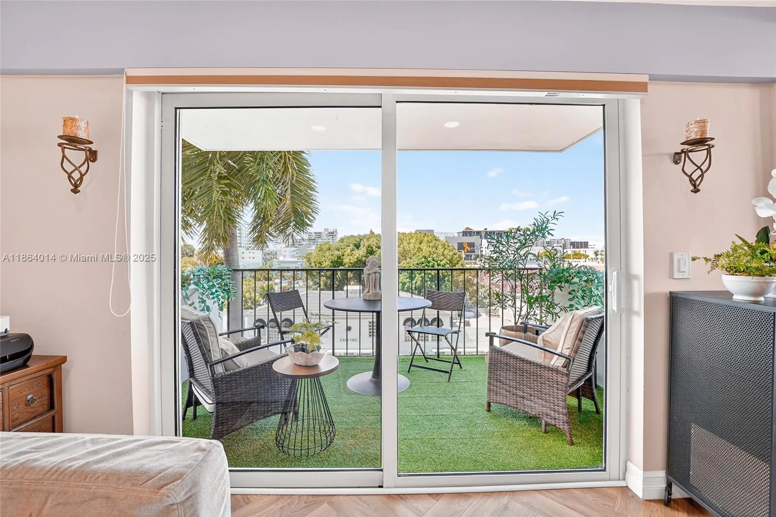1455 West Ave, #501
