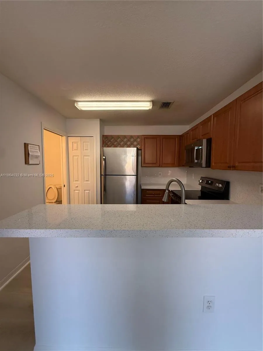 11539 NW 60th Ter, #301