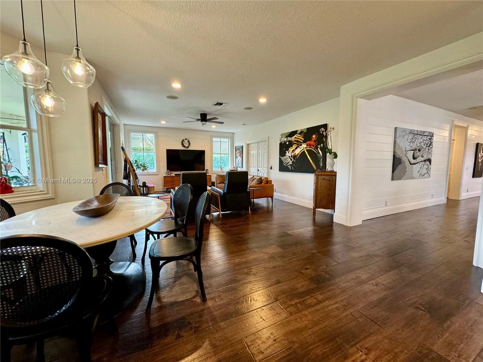 1307 Peregrine Way