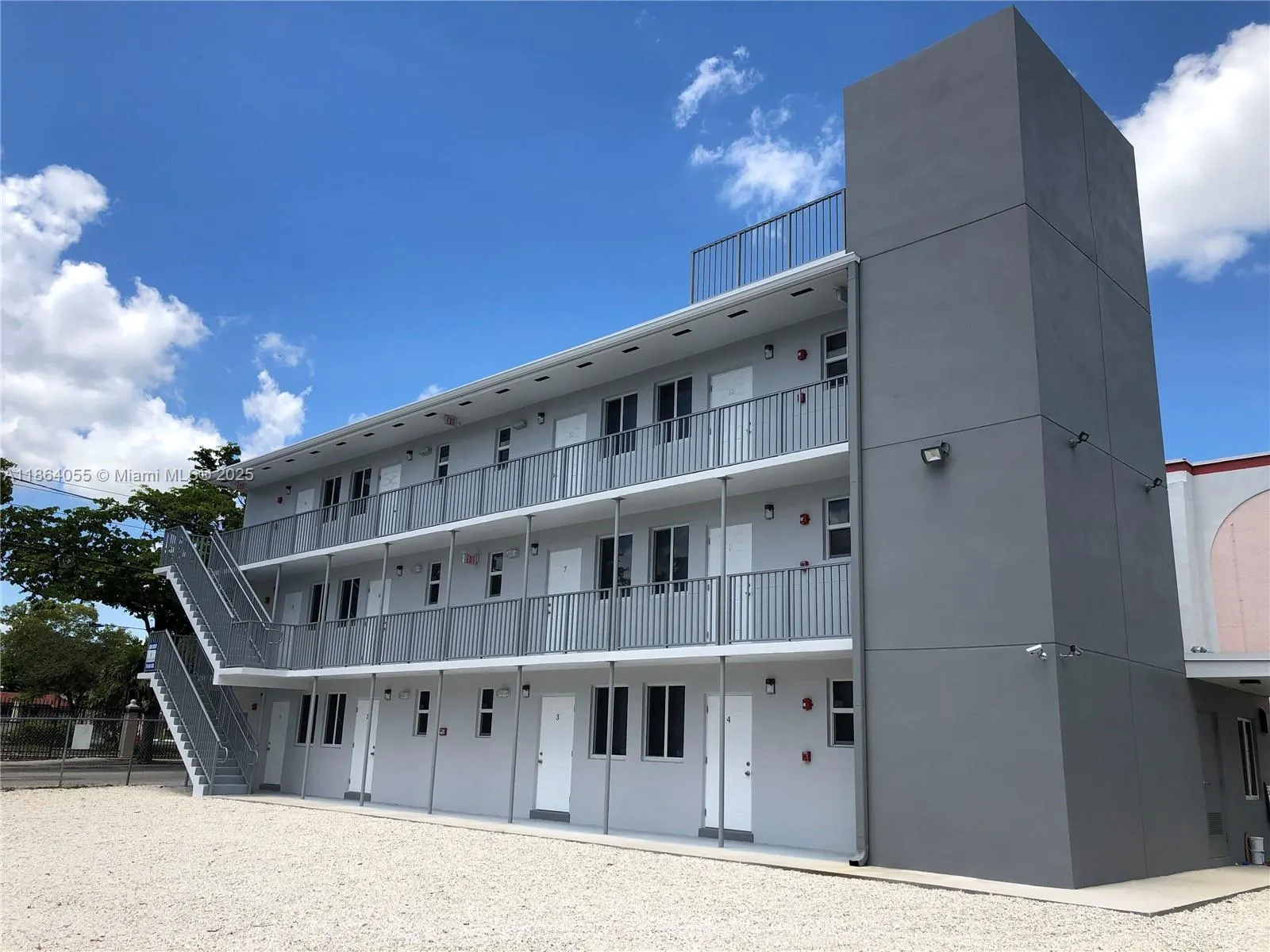 1737 NW 3rd Ave, #12