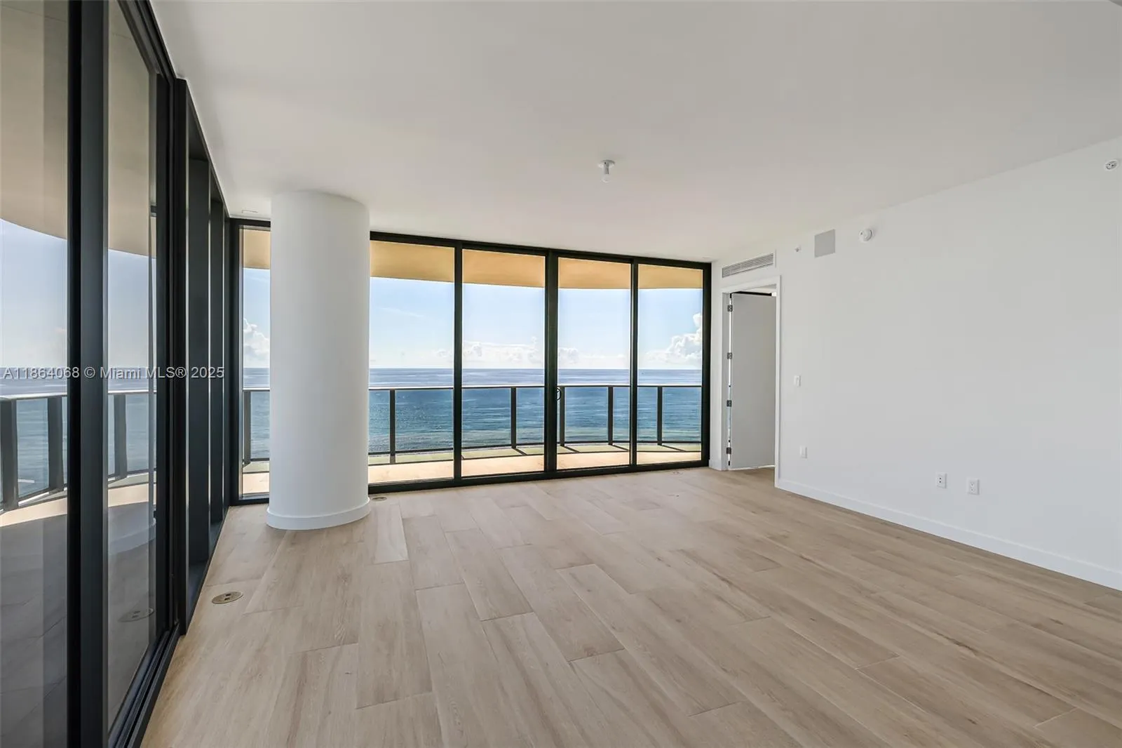 900 N Ocean Blvd, #1106