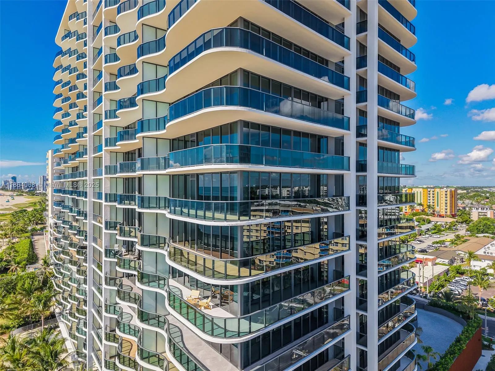 900 N Ocean Blvd, #1106
