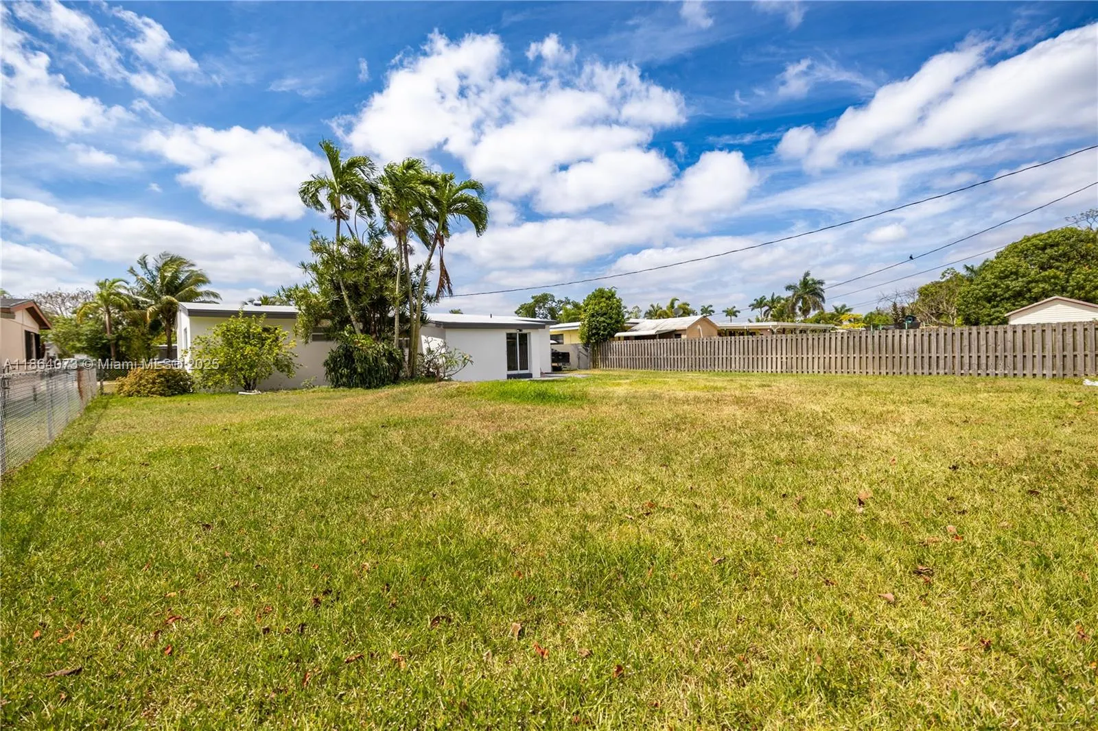 1625 NW 9th Ct