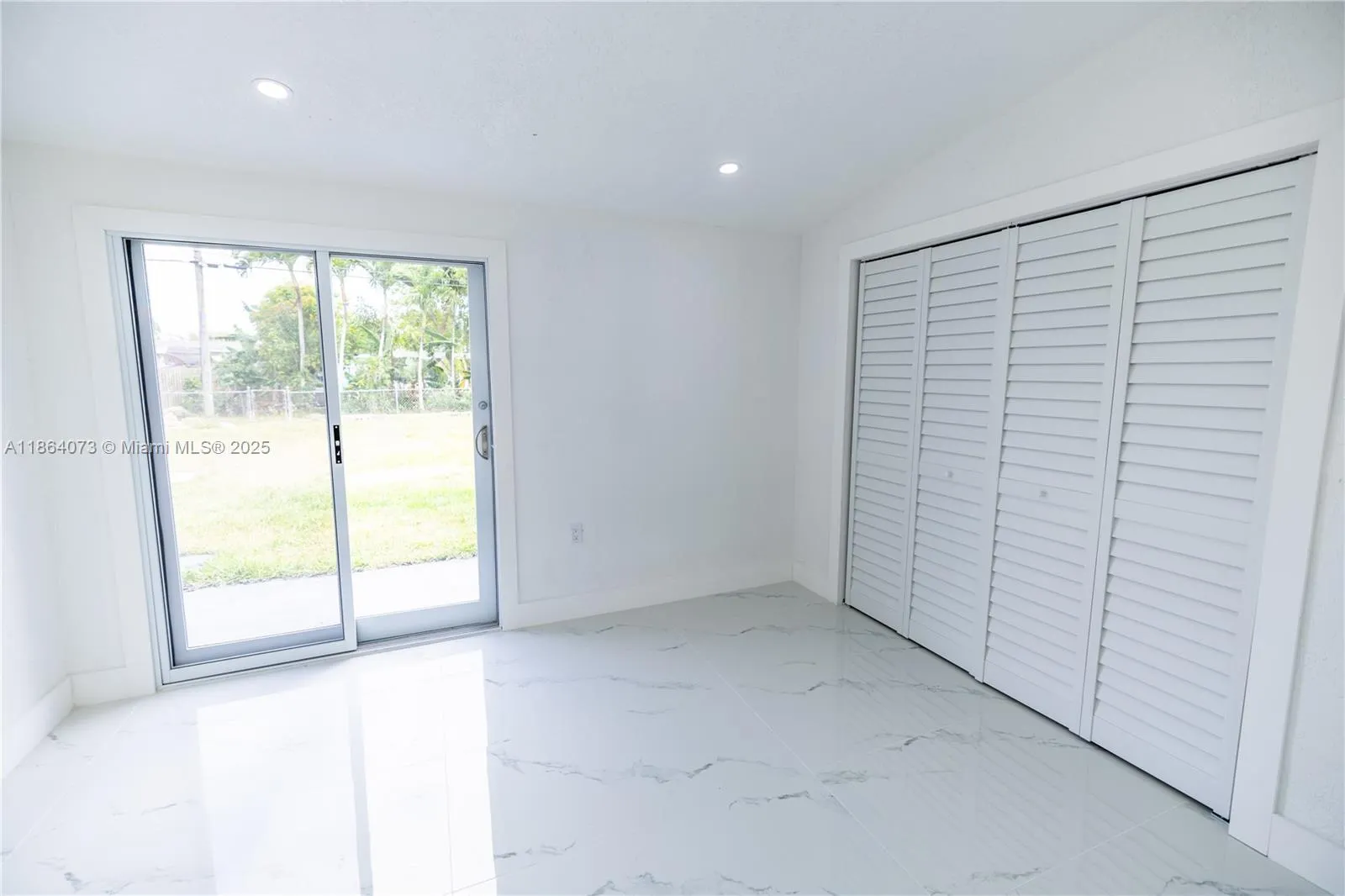 1625 NW 9th Ct