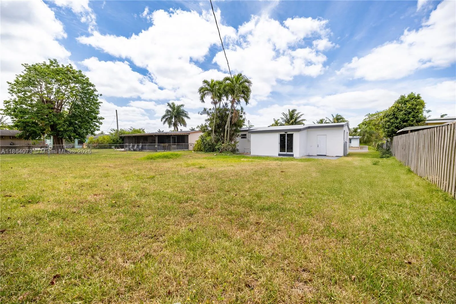1625 NW 9th Ct