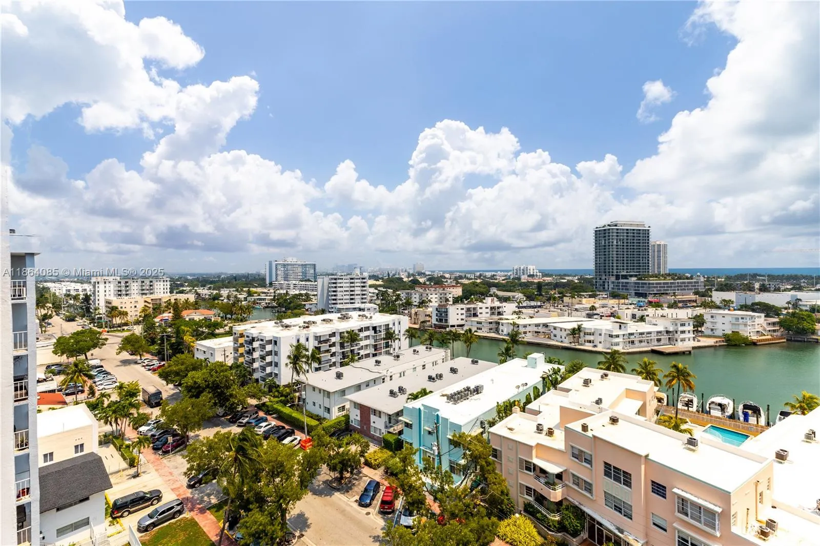 6900 Bay Dr, #11E