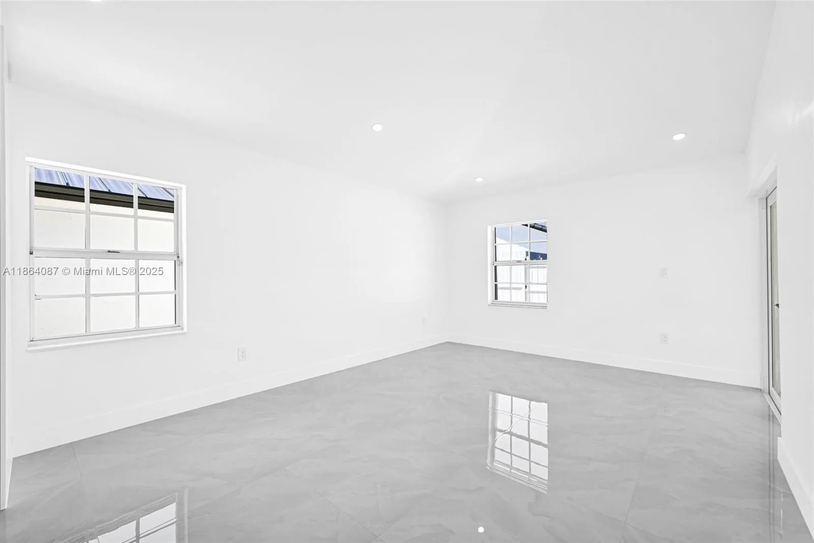 5348 SW 142nd Pl