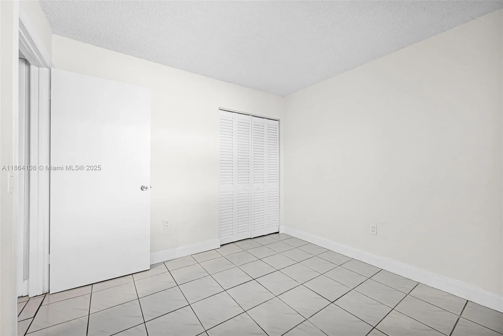 8420 SW 154th Cir Ct, #512