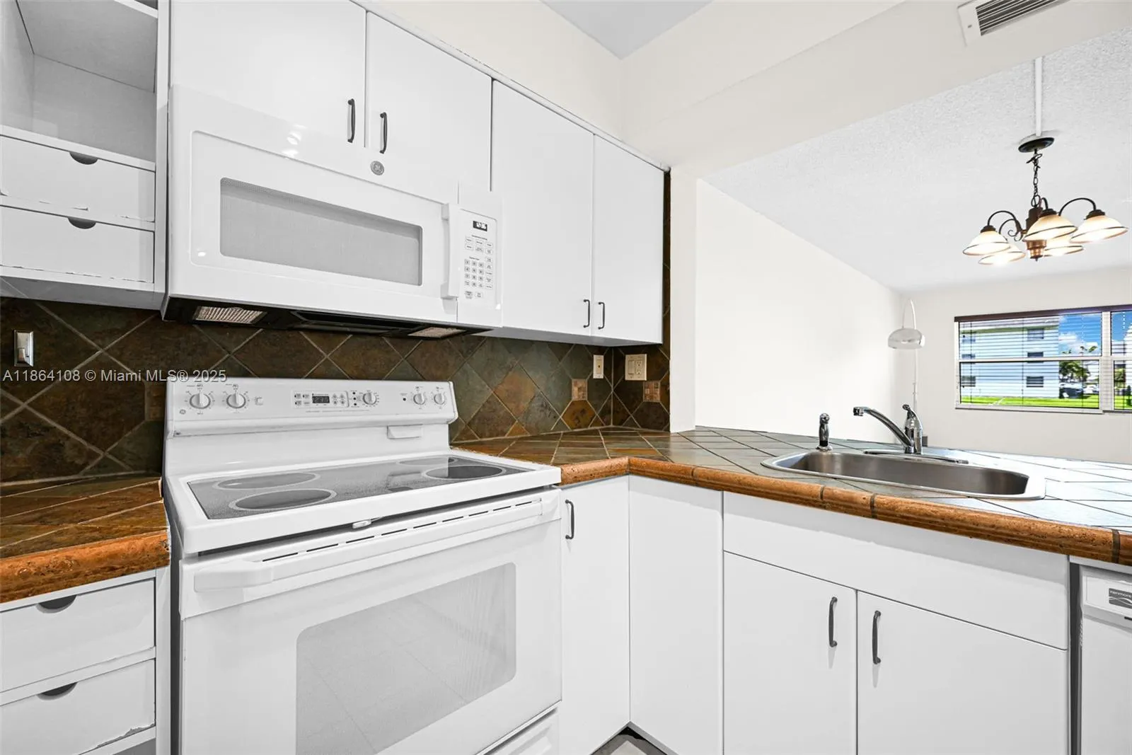 8420 SW 154th Cir Ct, #512