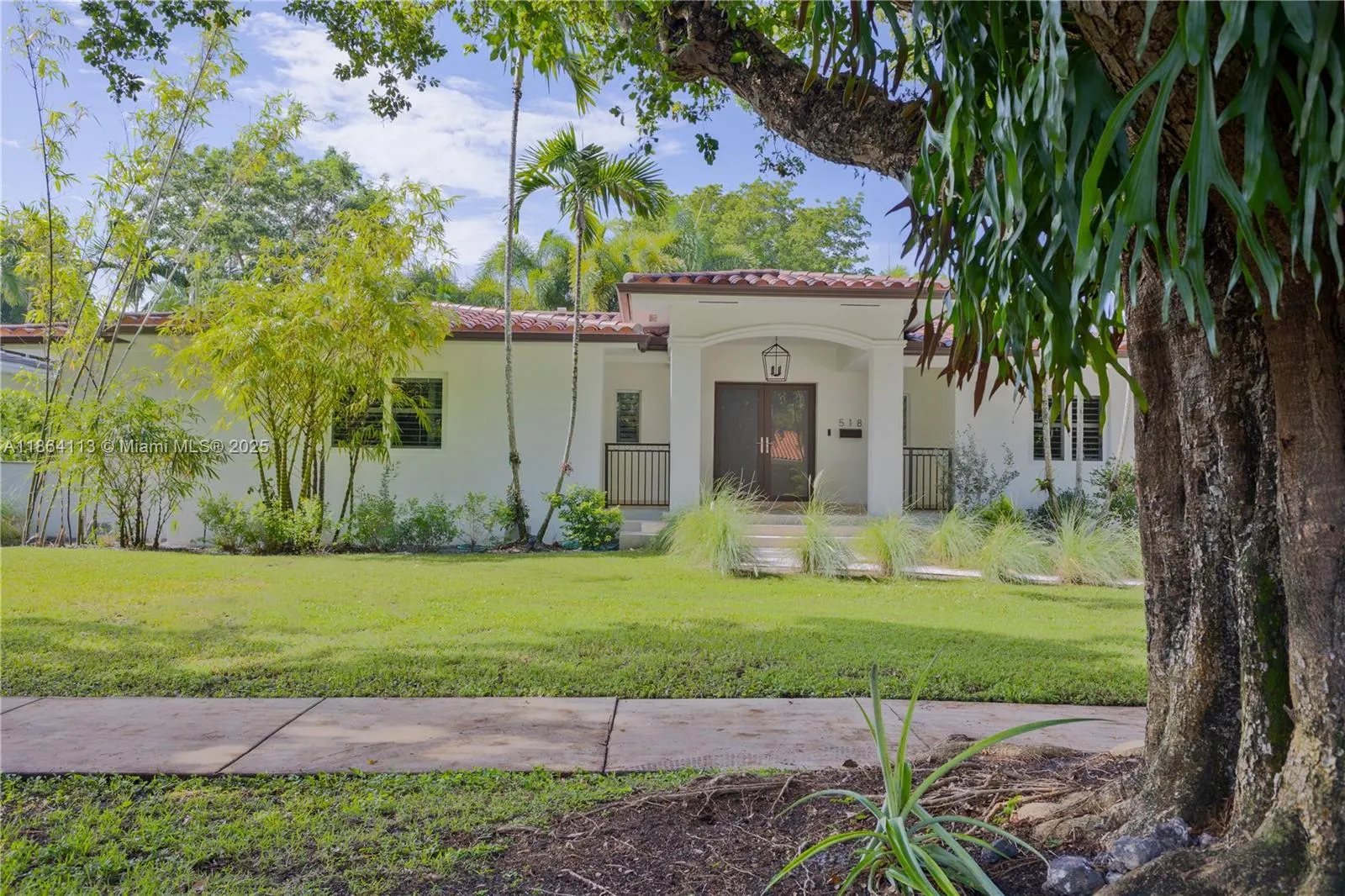 518 Daroco Ave
