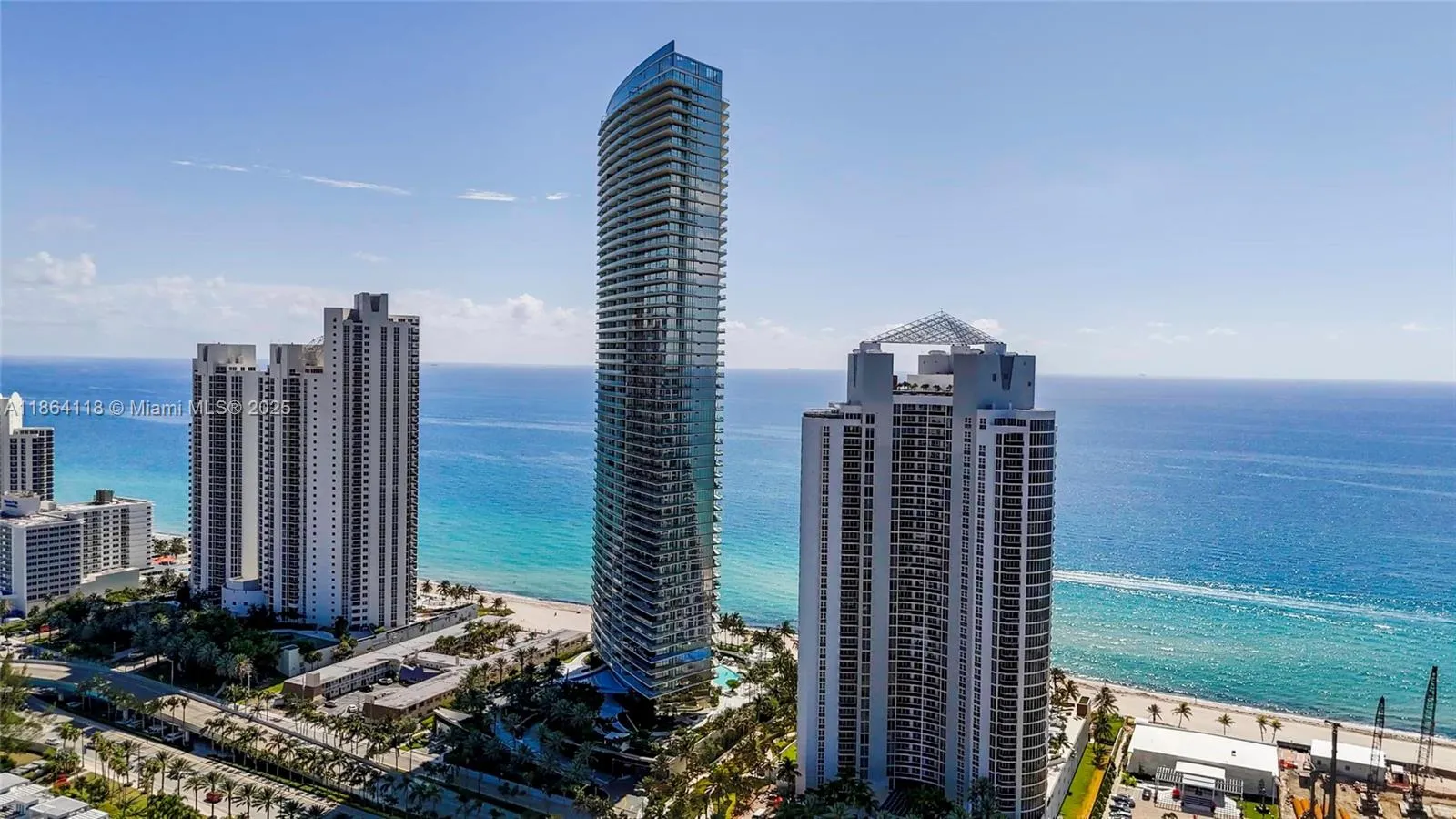 18975 Collins Ave, #3004