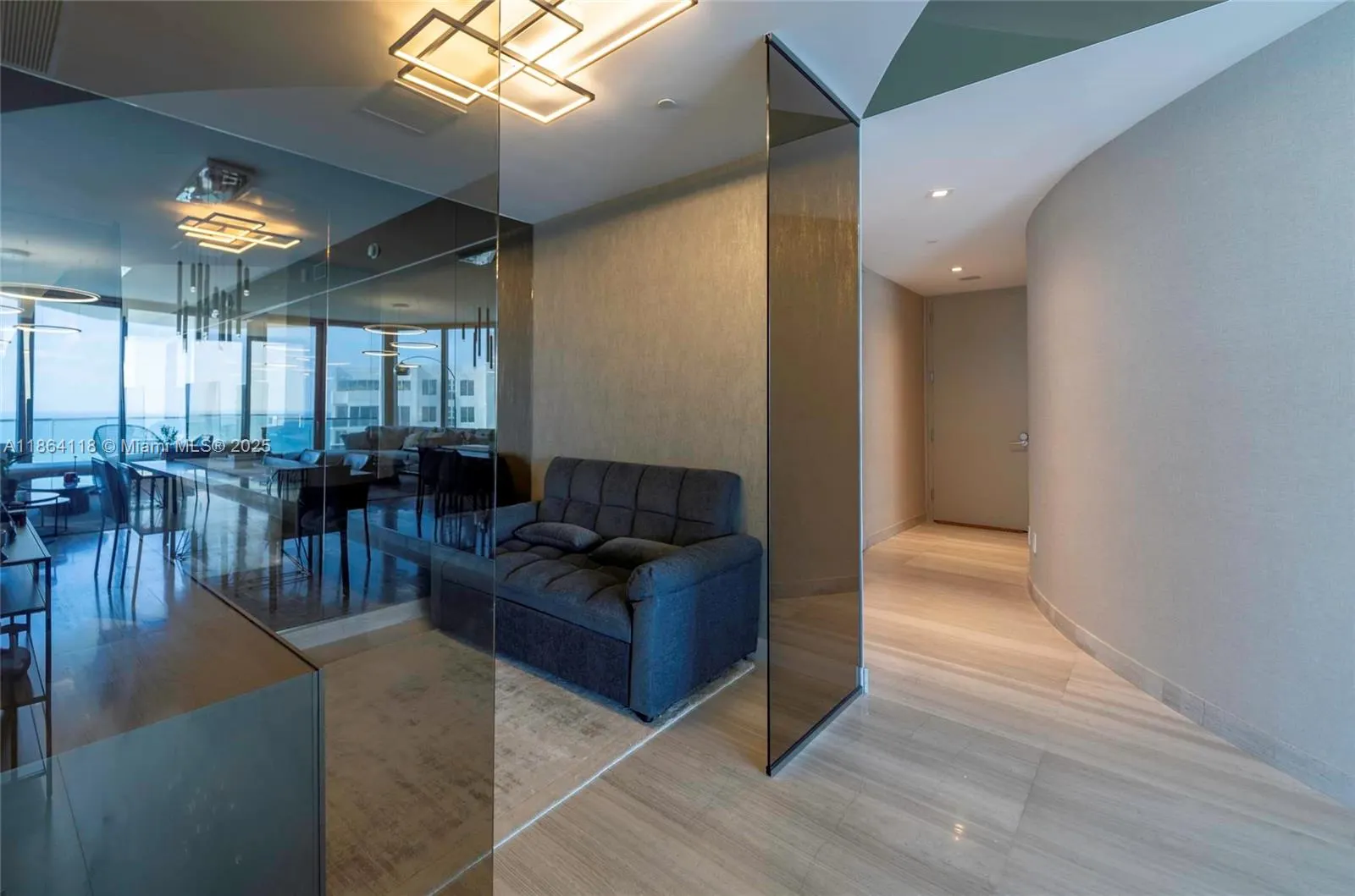 18975 Collins Ave, #3004