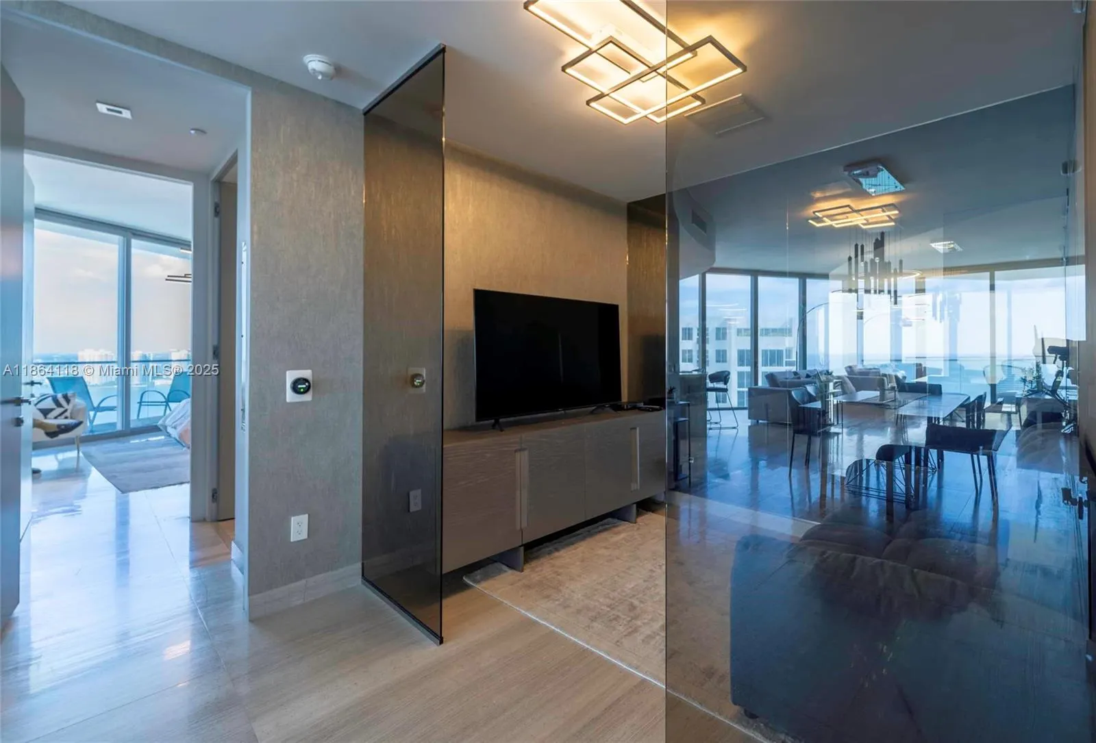 18975 Collins Ave, #3004
