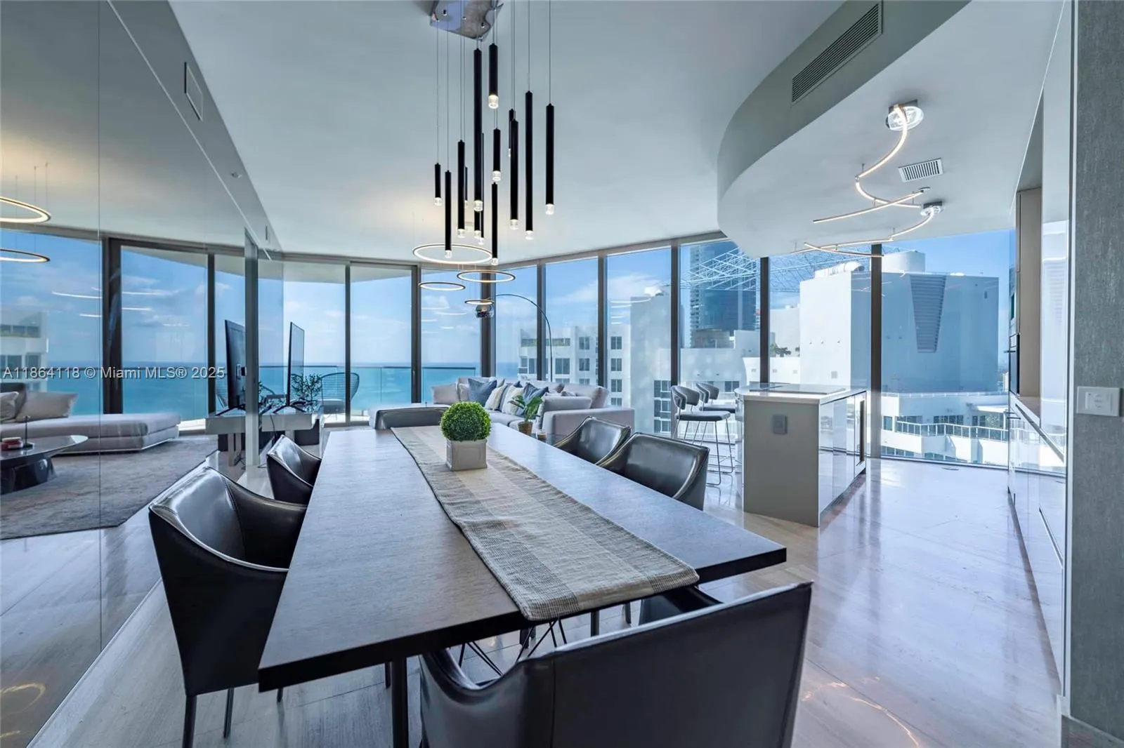 18975 Collins Ave, #3004