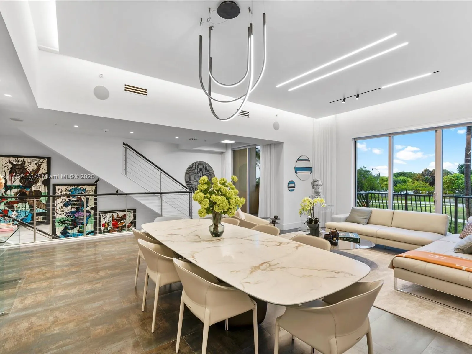 3501 N Ocean Dr, #V5