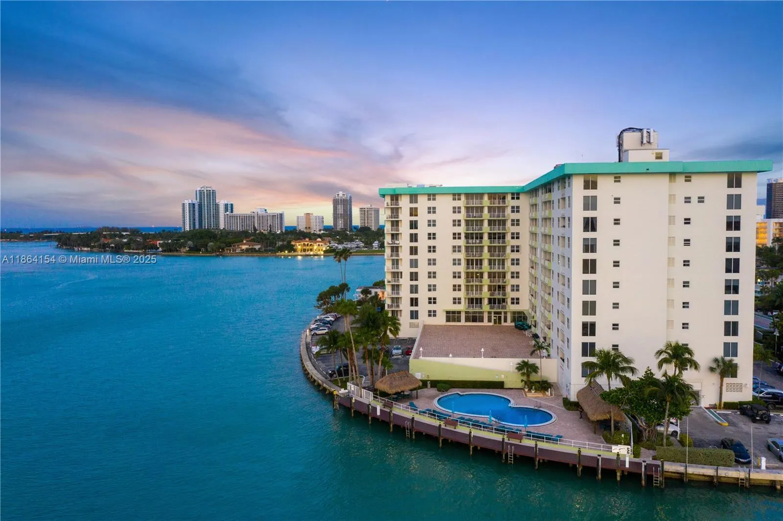 10350 W Bay Harbor Dr, #6H