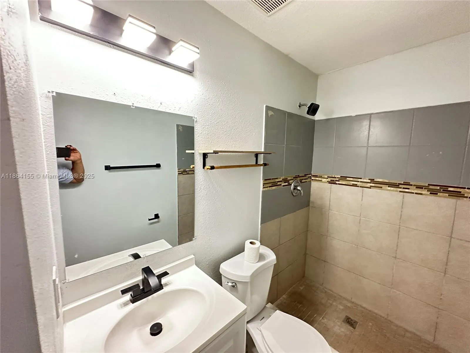 3144 W Washington, #3144