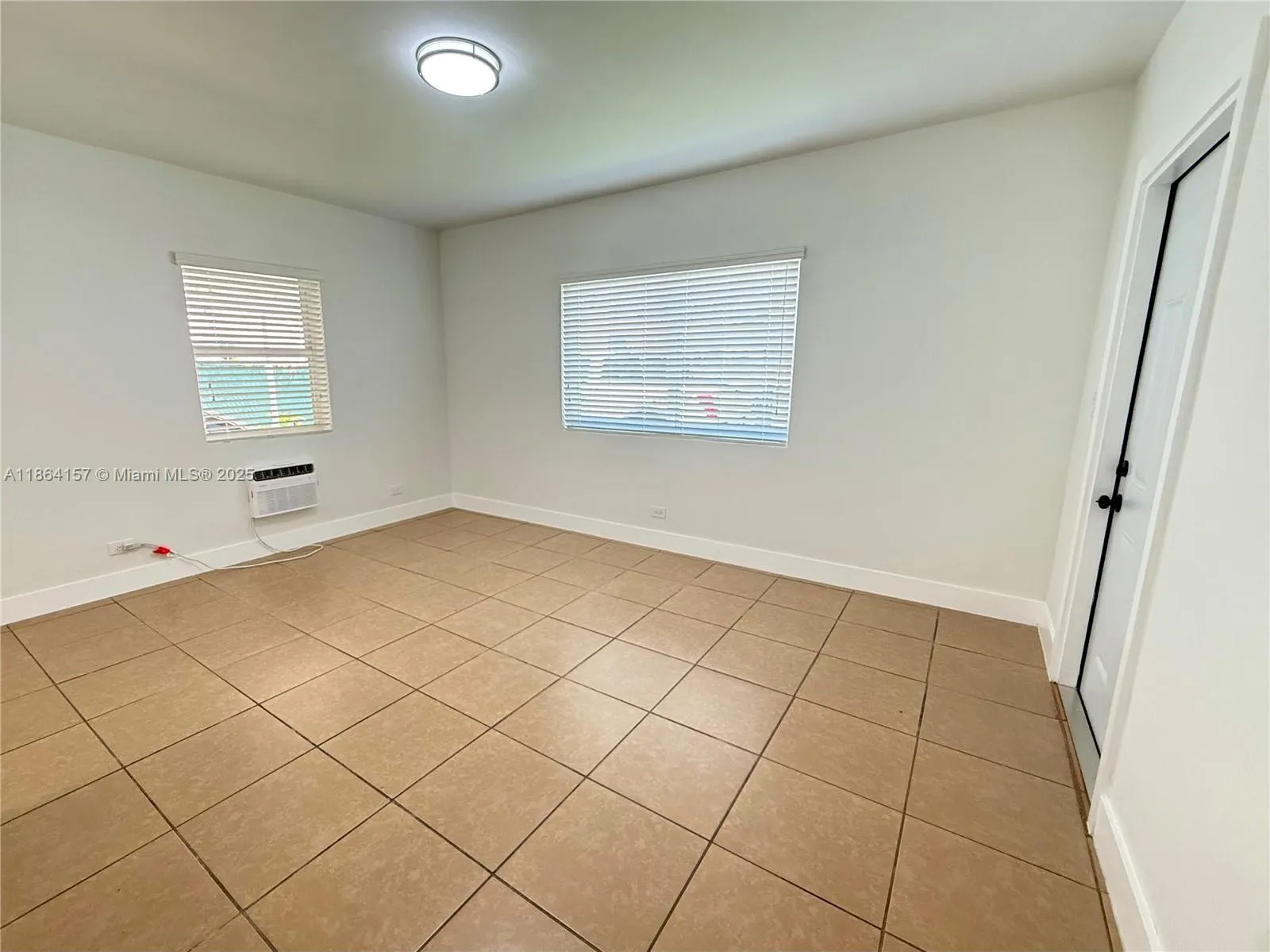 2213 Madison St, #6
