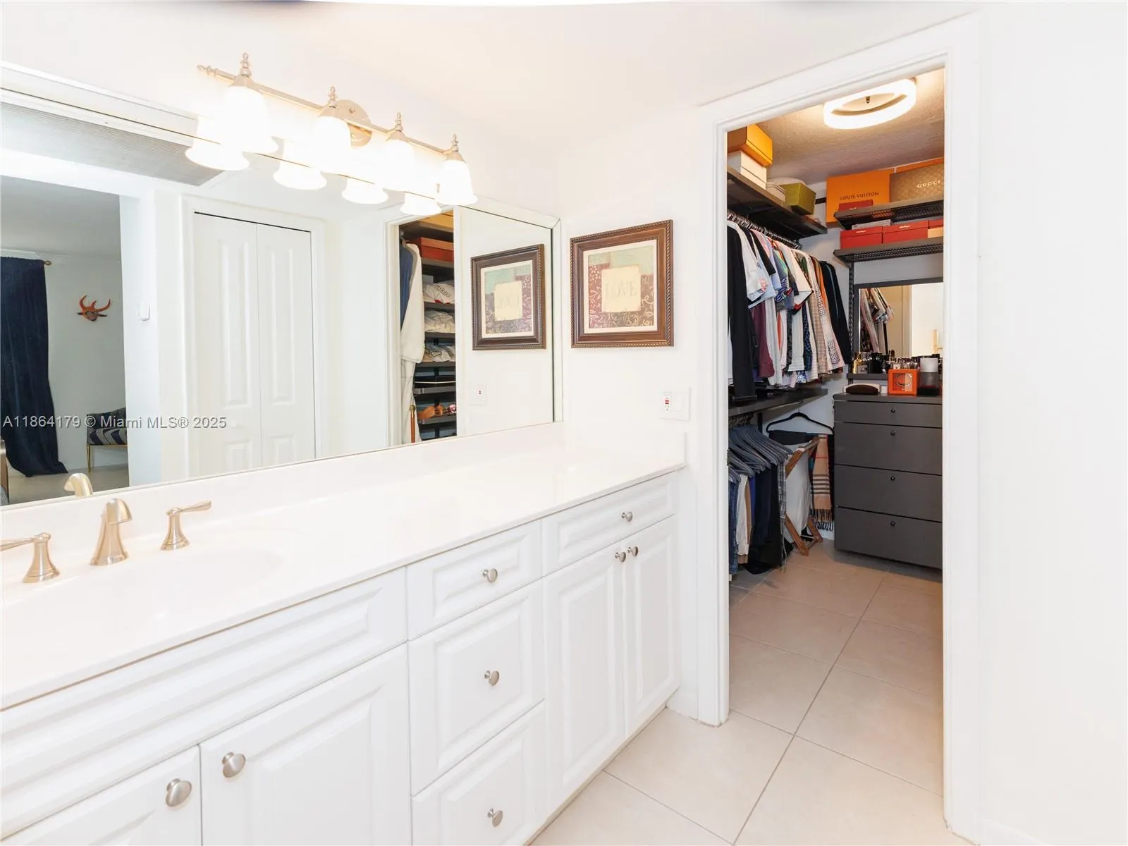625 Biltmore Way, #203