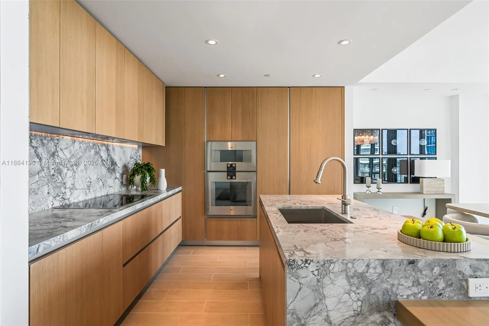 500 Alton Rd, #1803