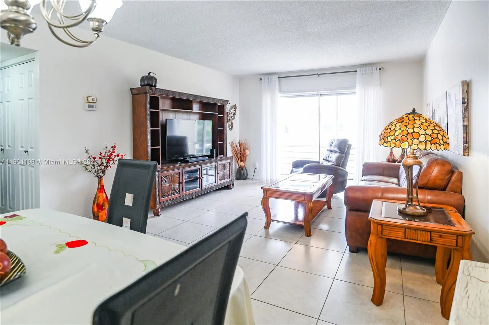 4441 NW 16th St, #J301