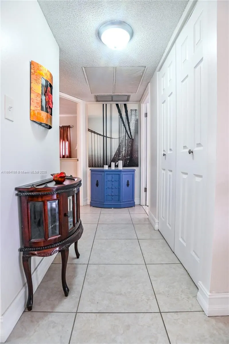 4441 NW 16th St, #J301