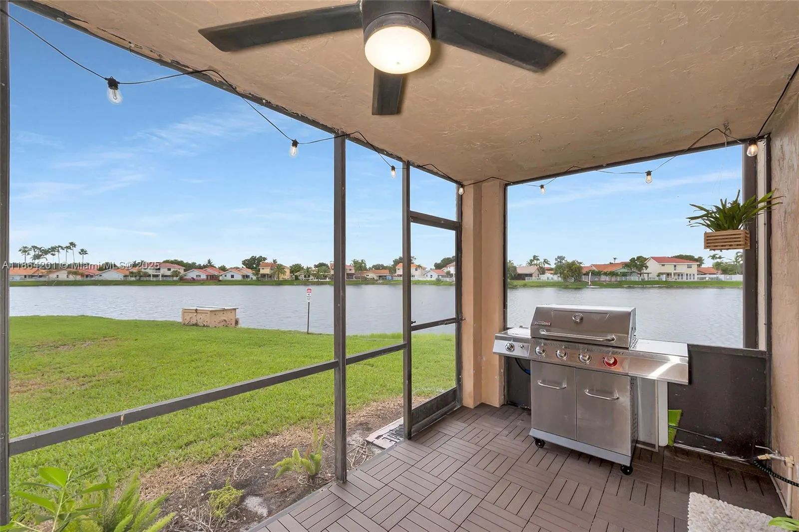 8250 NW 191st St, #10-D