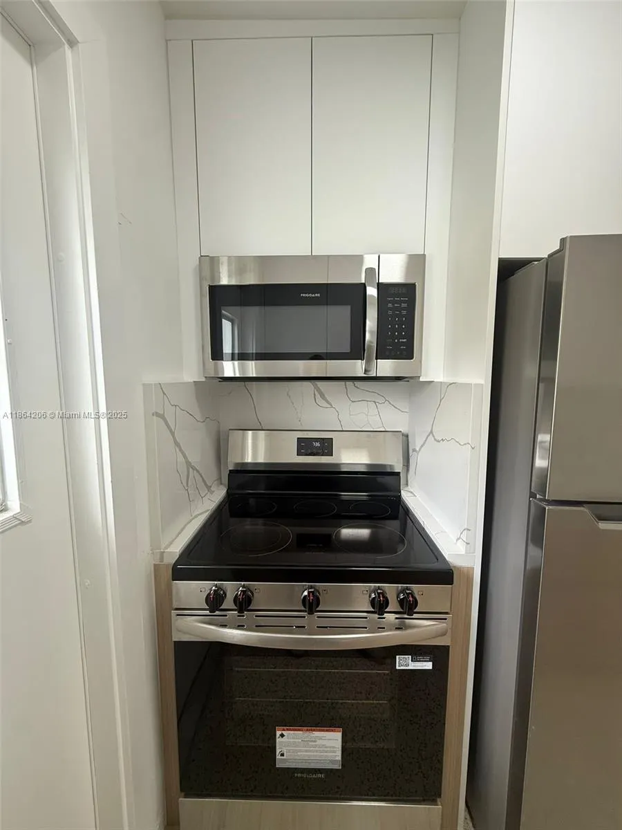 2784 SW 31st Pl, #2784