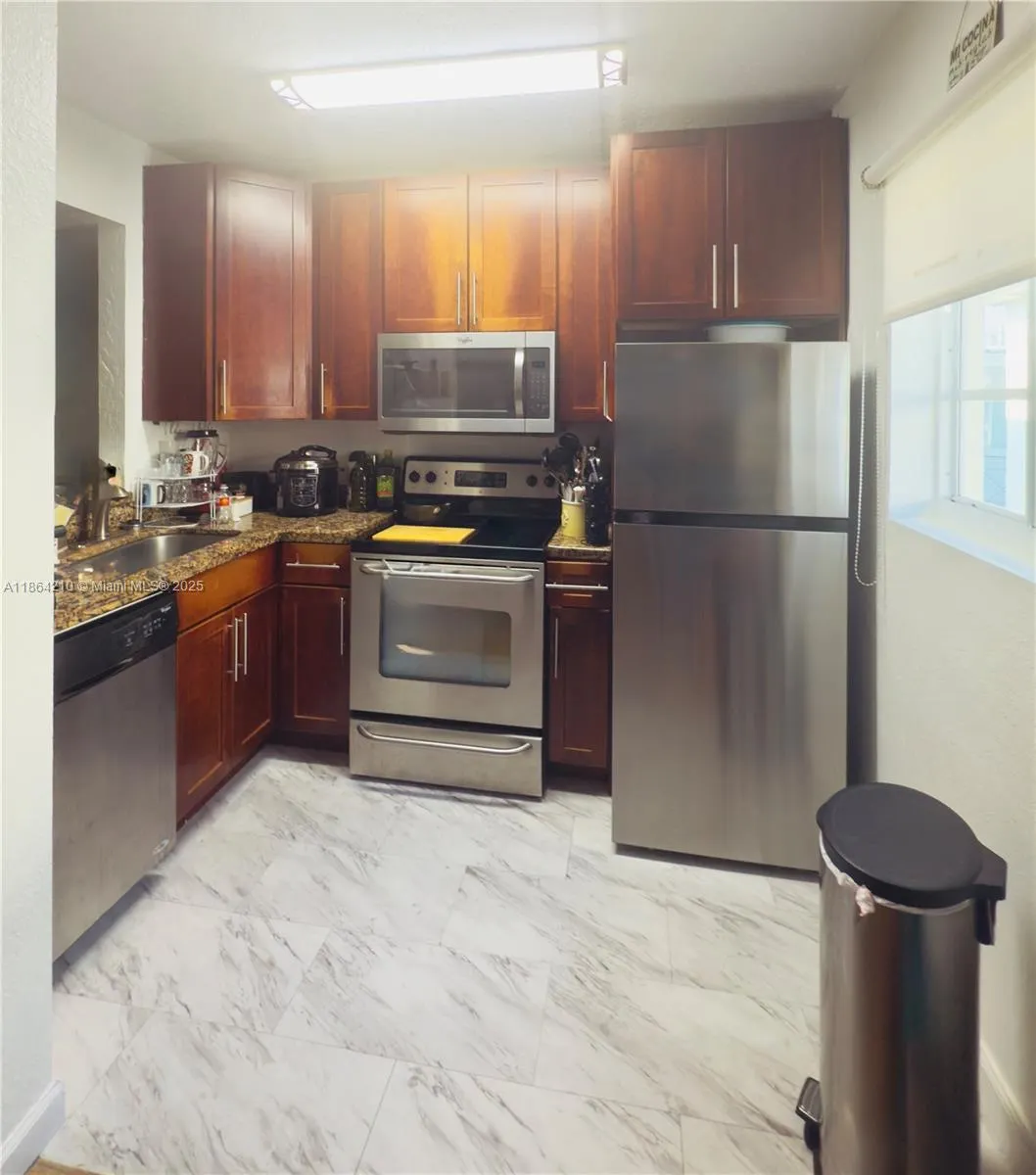 350 84th St, #6